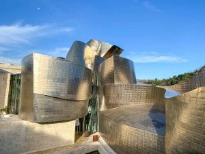 guggenheim-bilbao-architecture-deconstructiviste